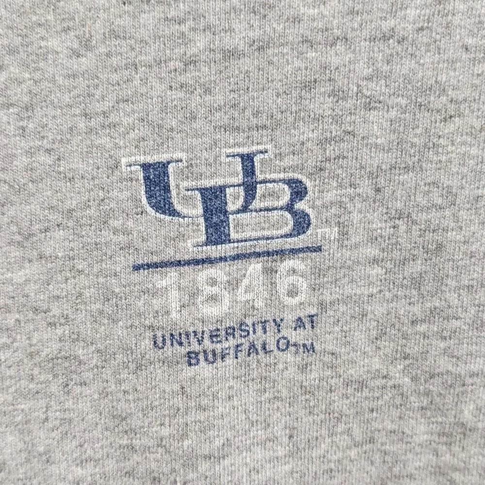 Y2K Jansport University at Buffalo T-Shirt Mens L
